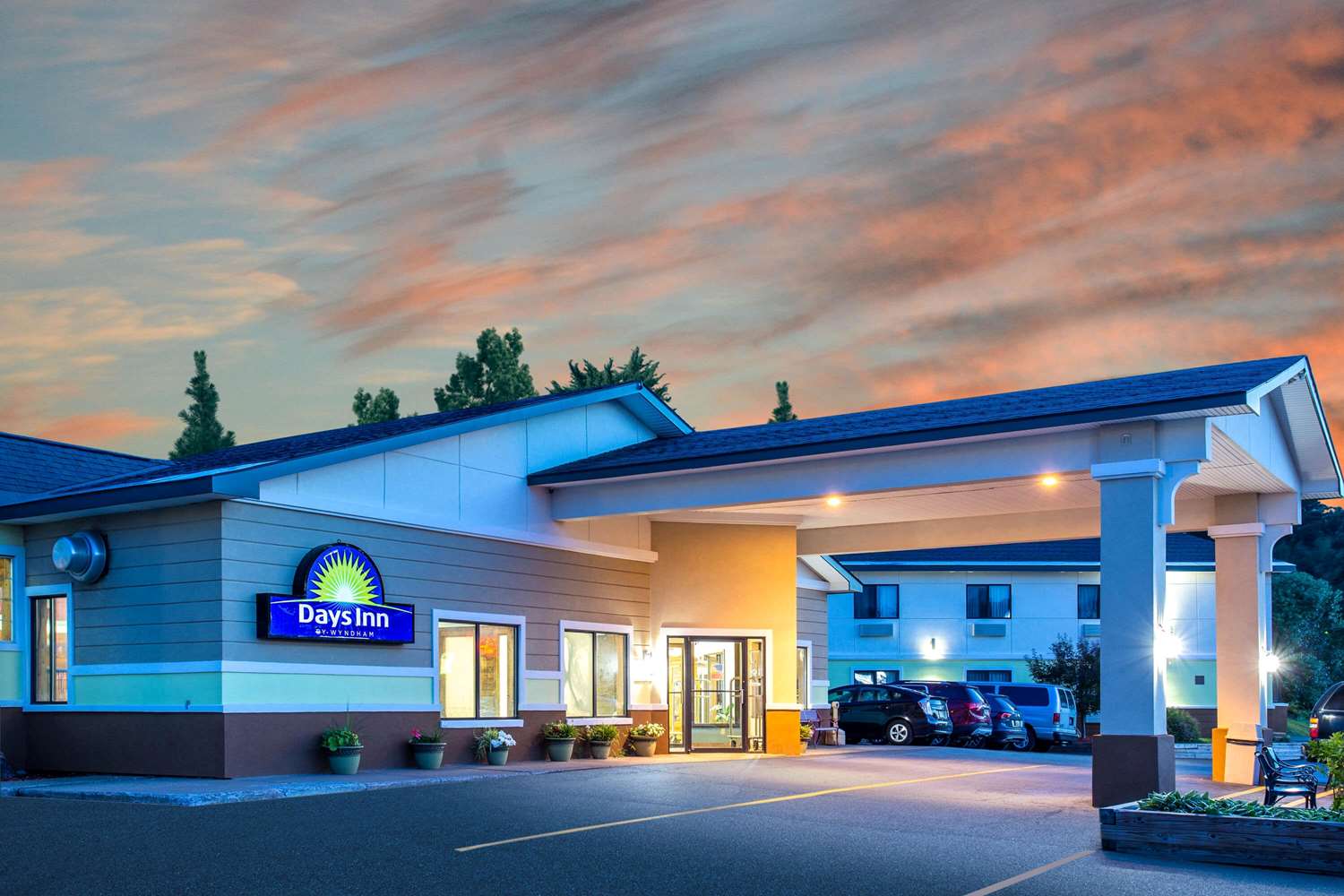 Days Inn by Wyndham Marquette 2/62