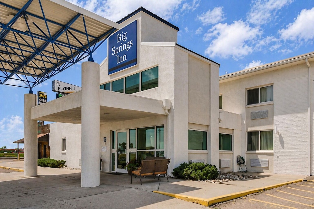 Motel6 Big Springs, NE 7/42