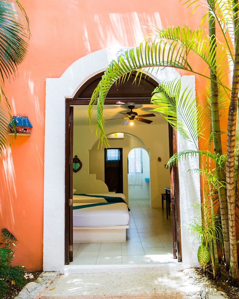Hotel Casa de las Flores by Kavia 6/63
