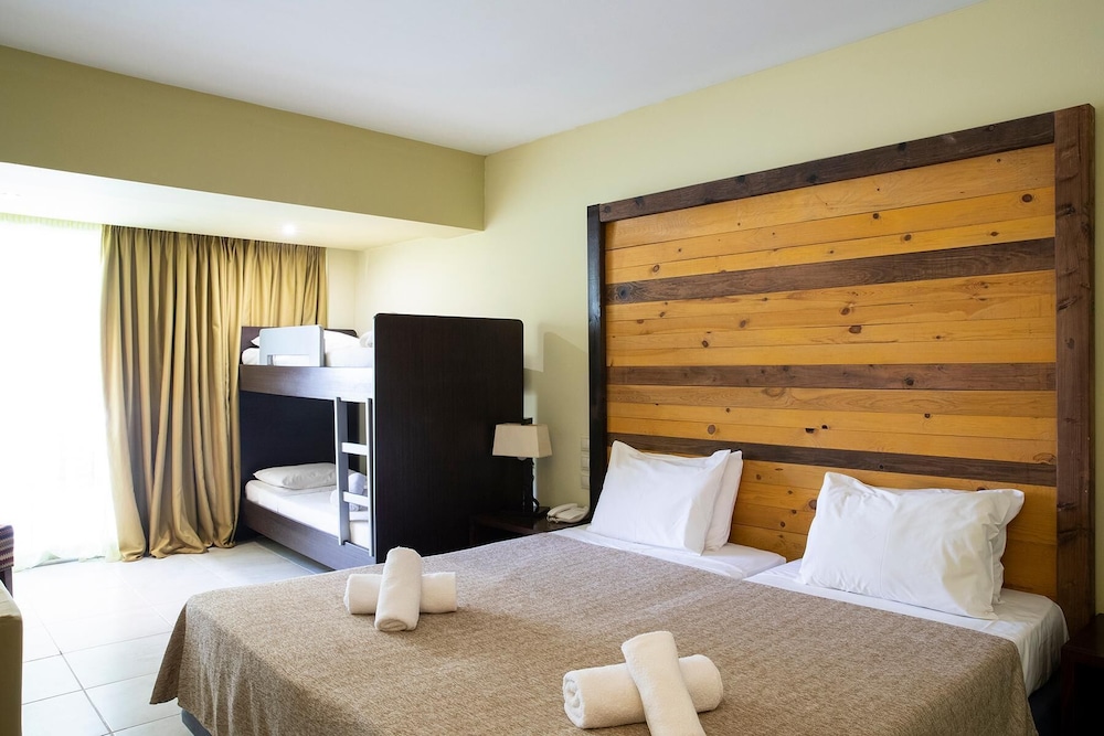 Olympian Bay Grand Resort By Anayia All Inclusive Resorts 22/72