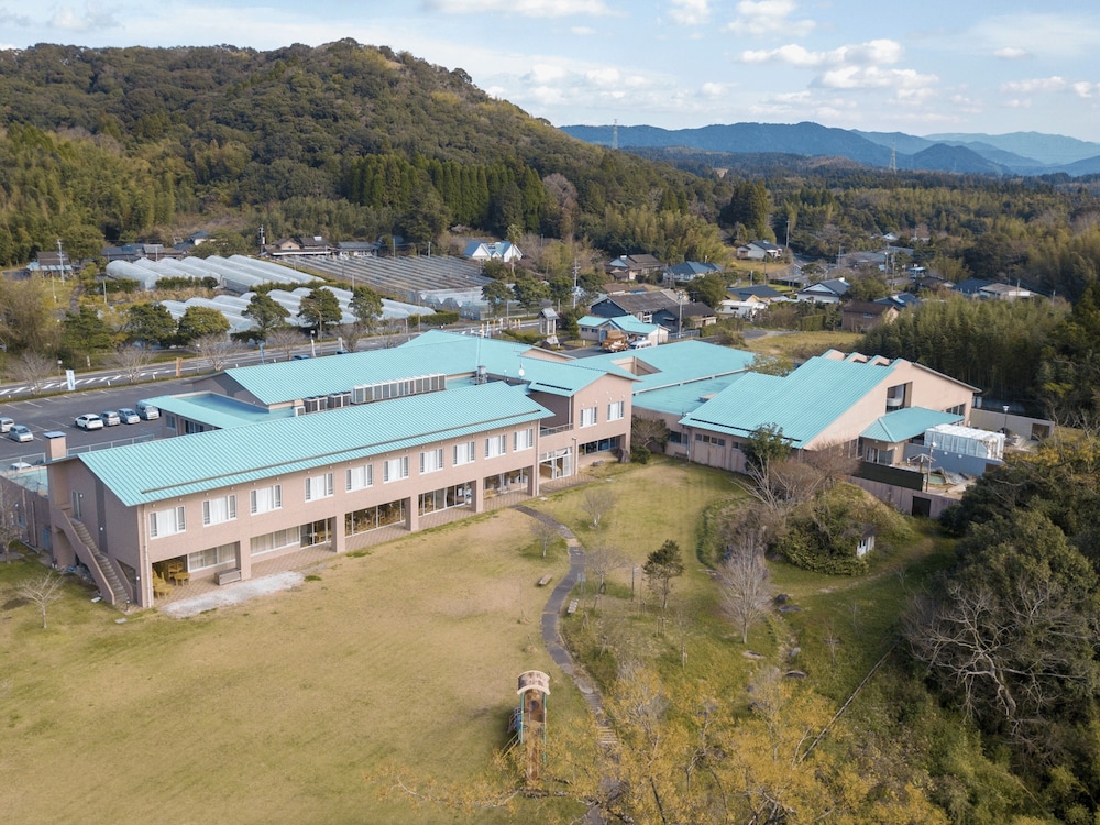 Spa Hotel Yuttarikan 28/29