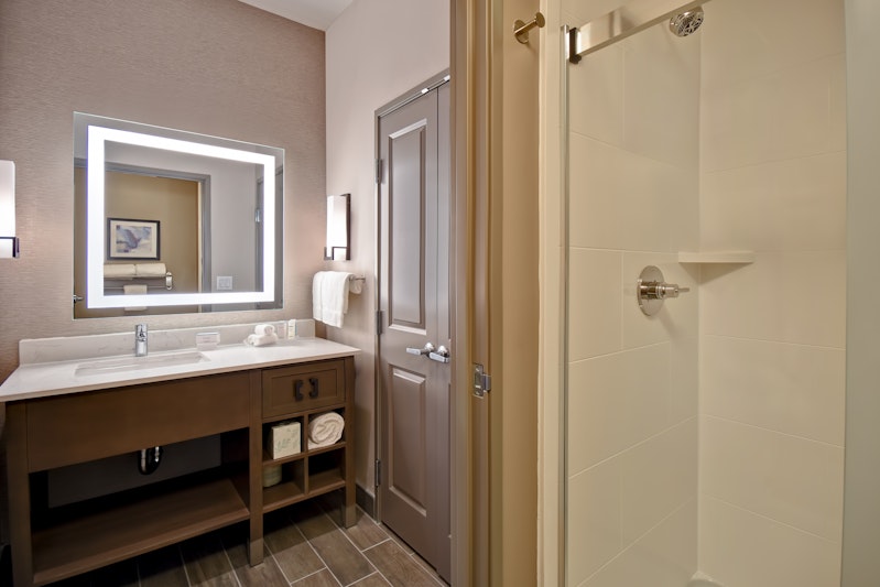 Homewood Suites By Hilton Orange New Haven 50/51