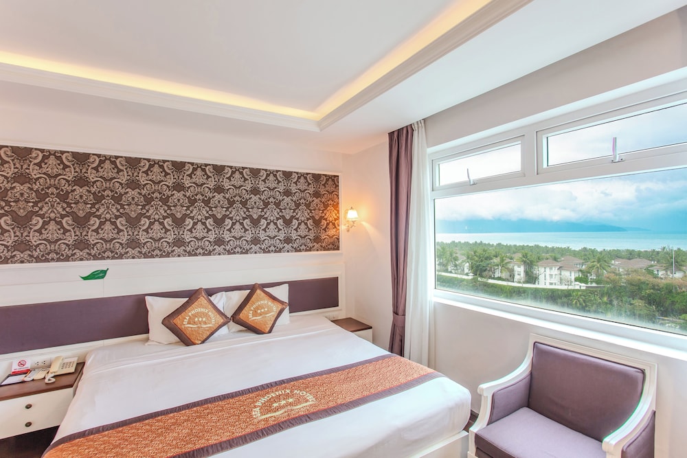 SEA PHOENIX HOTEL 21/76