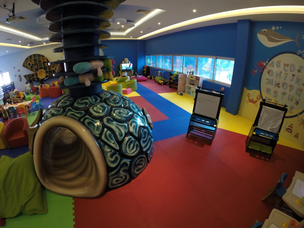 Princess Family Club Riviera 67/81