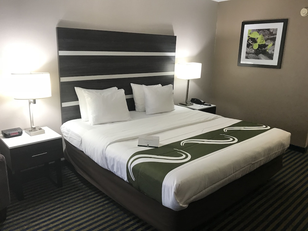 Quality Inn Savannah I 95 13/41