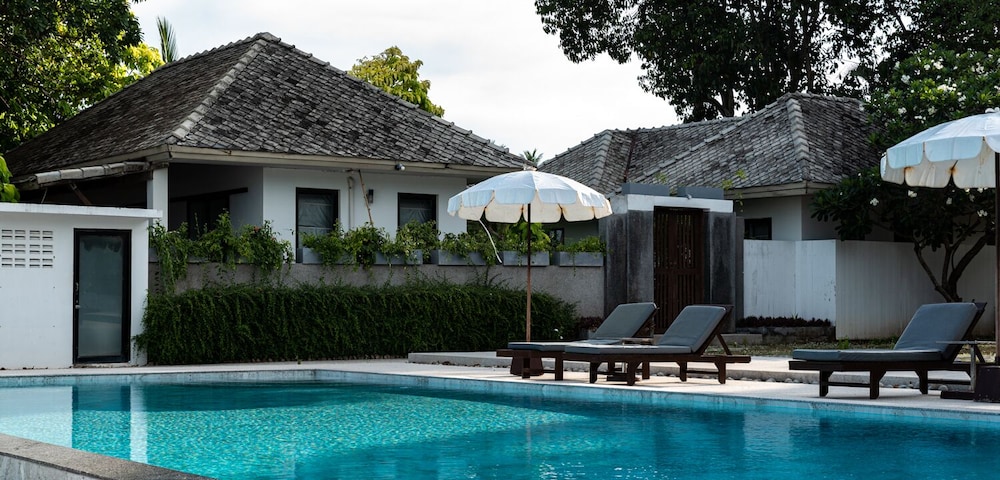 The Hive Hotel Samui 3/71