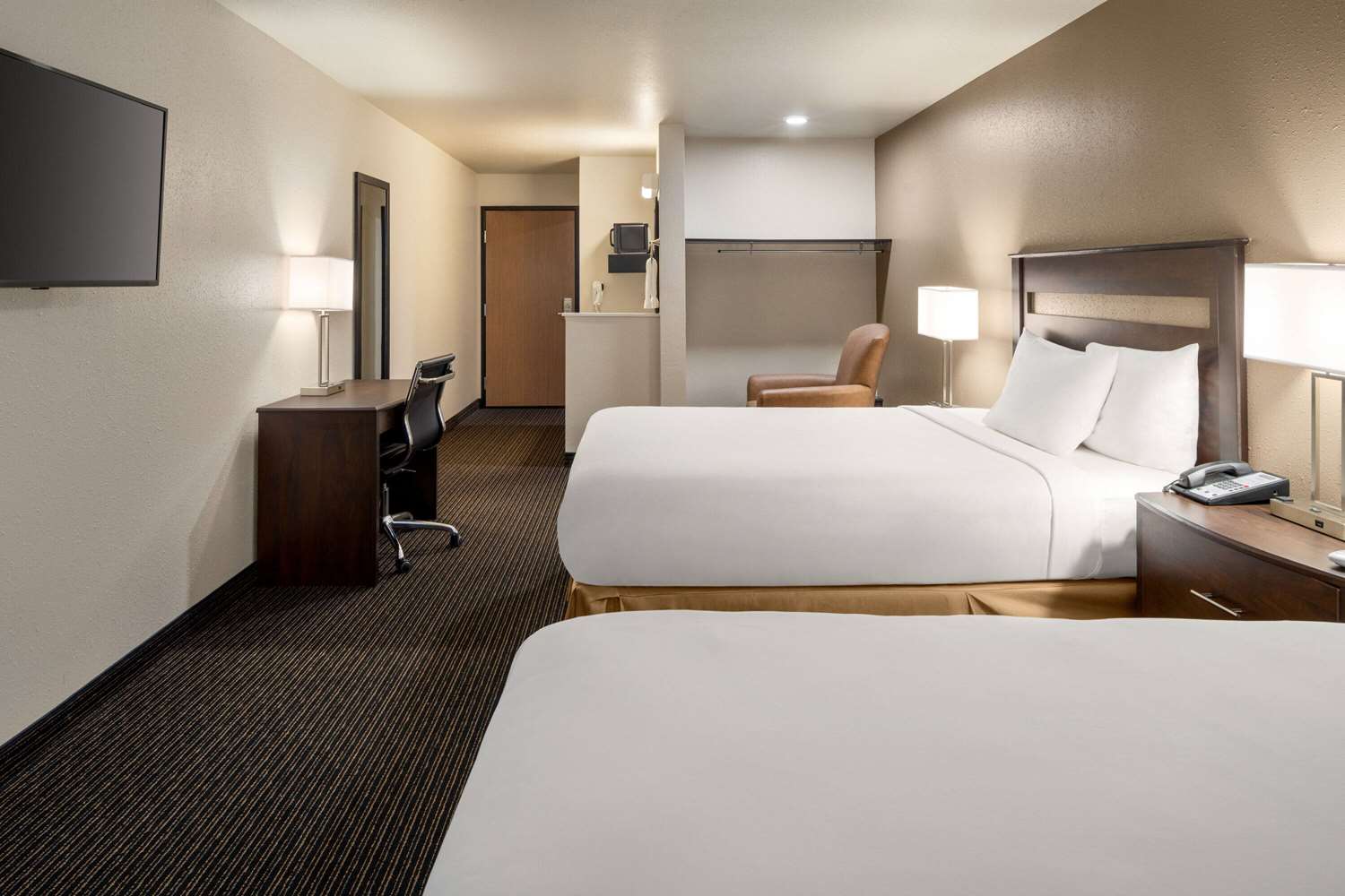 Travelodge by Wyndham Dexter 9/38