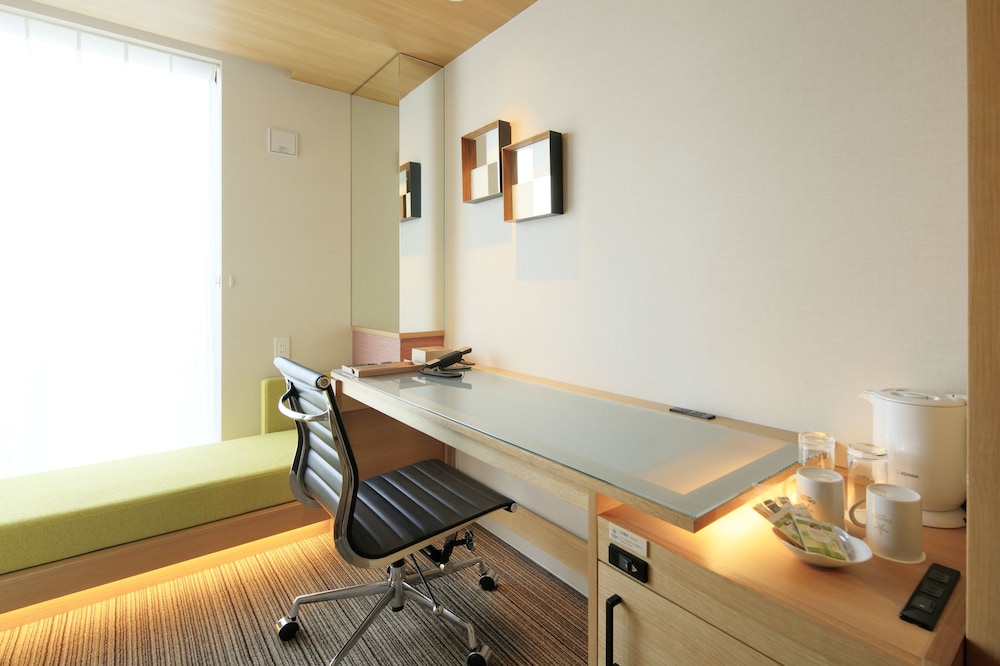 Candeo Hotels Hiroshima Hatchobori 56/58
