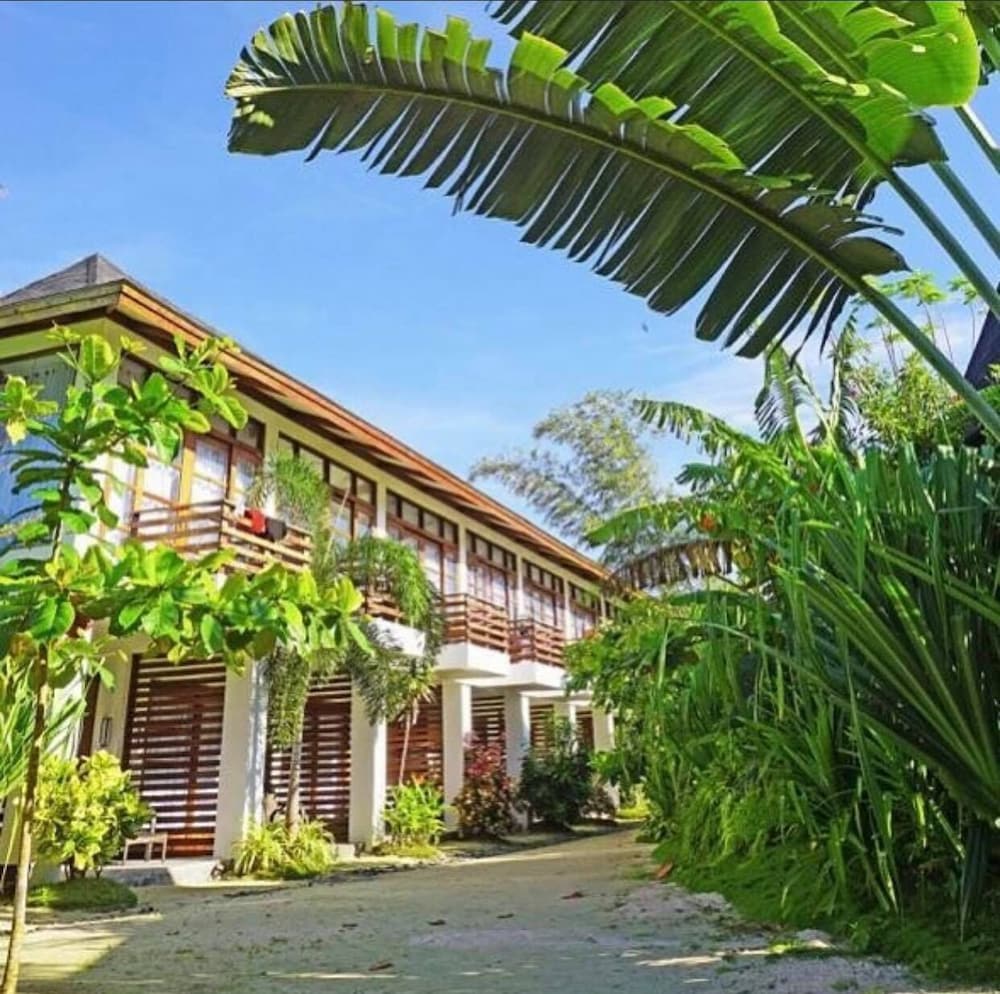 Siargao Bleu Resort And Spa 1/47