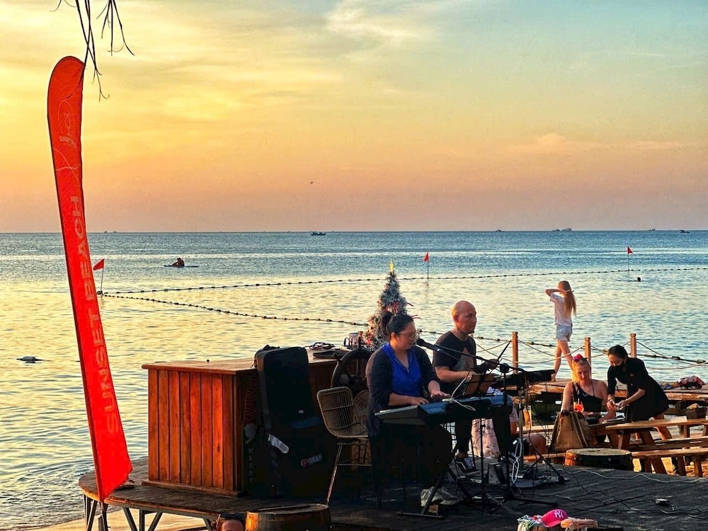 Sunset Beach Resort Spa 46/50
