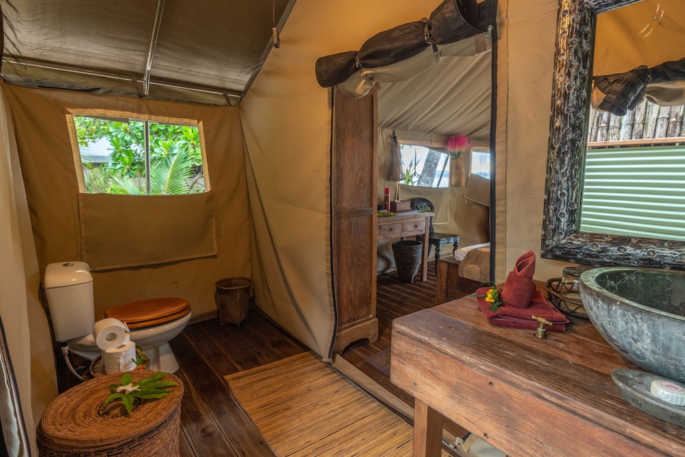 Ratua Island Resort And Spa 50/50
