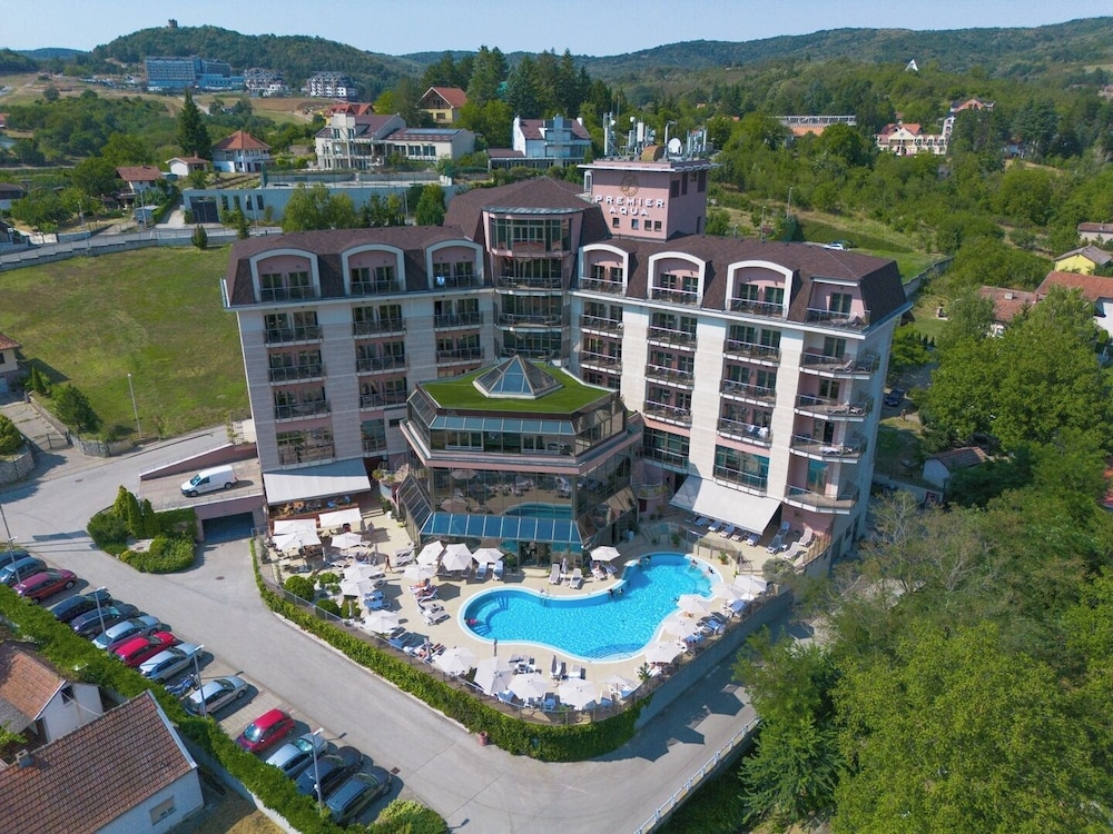 HOTEL PREMIER AQUA 8/72
