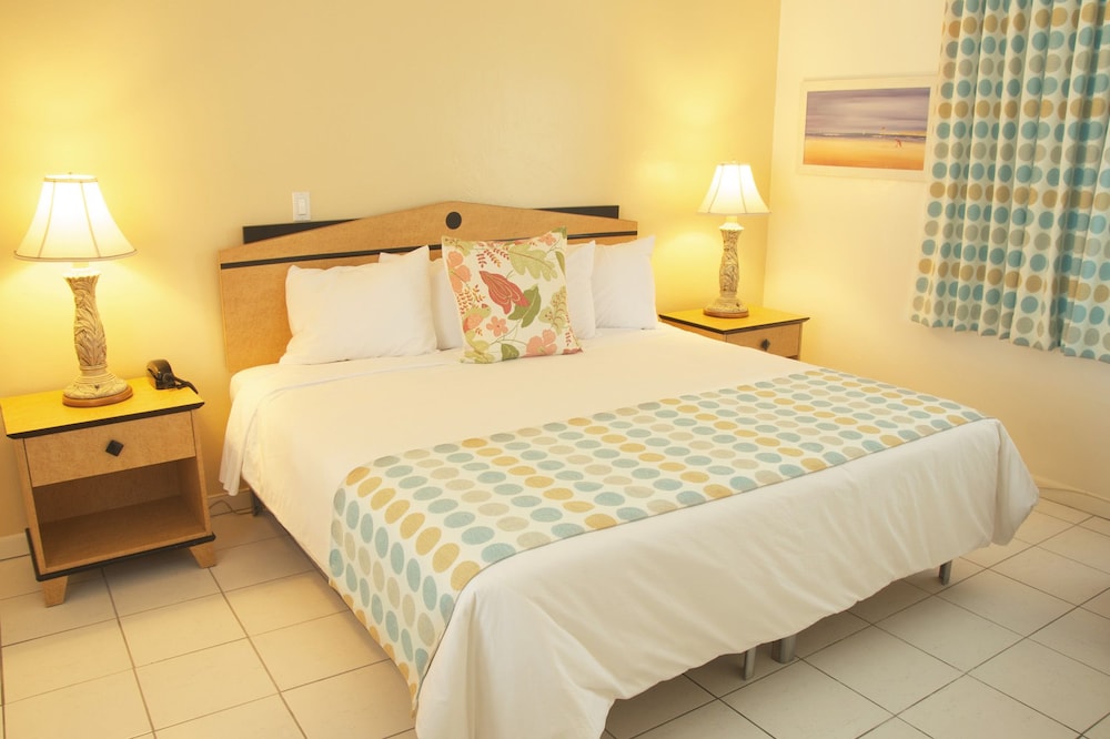 Great Escape Inn 17/75