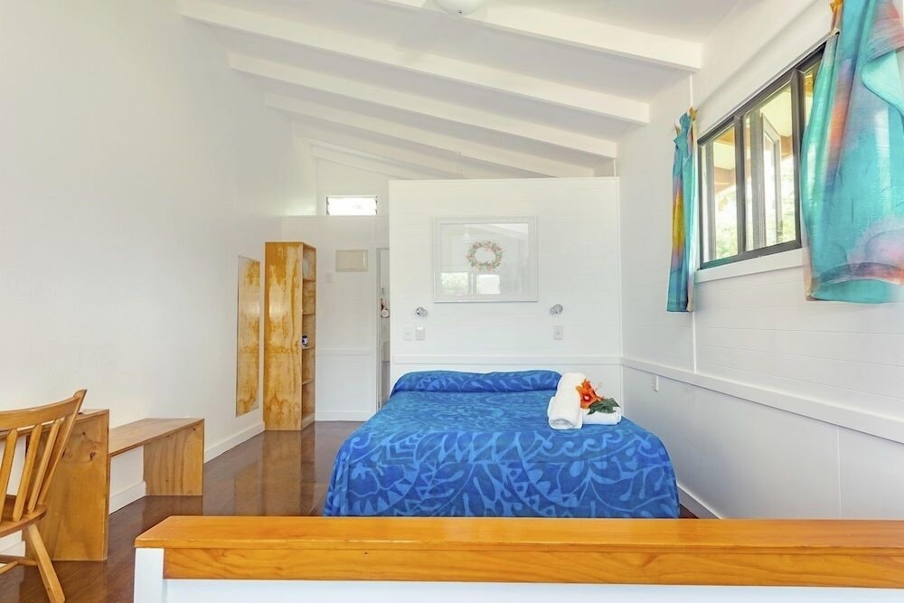 Aroa Beachside Inn 5/47