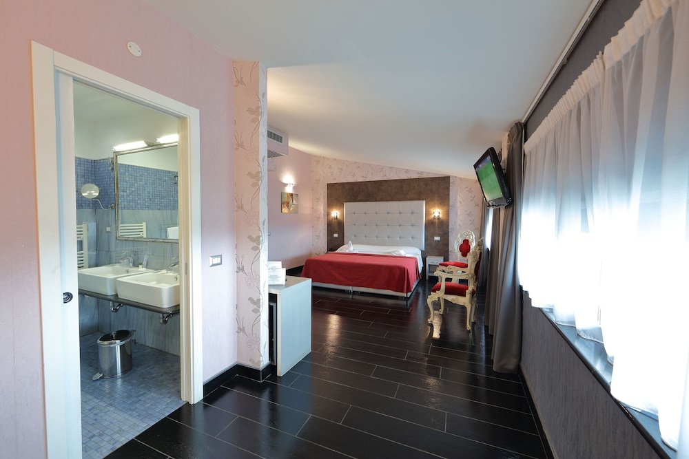 Hotel Relax Roma Nord 16/50