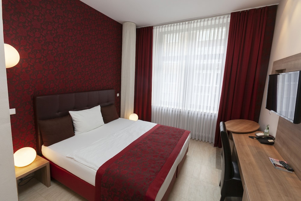 Hotel Prinz Anton 9/40
