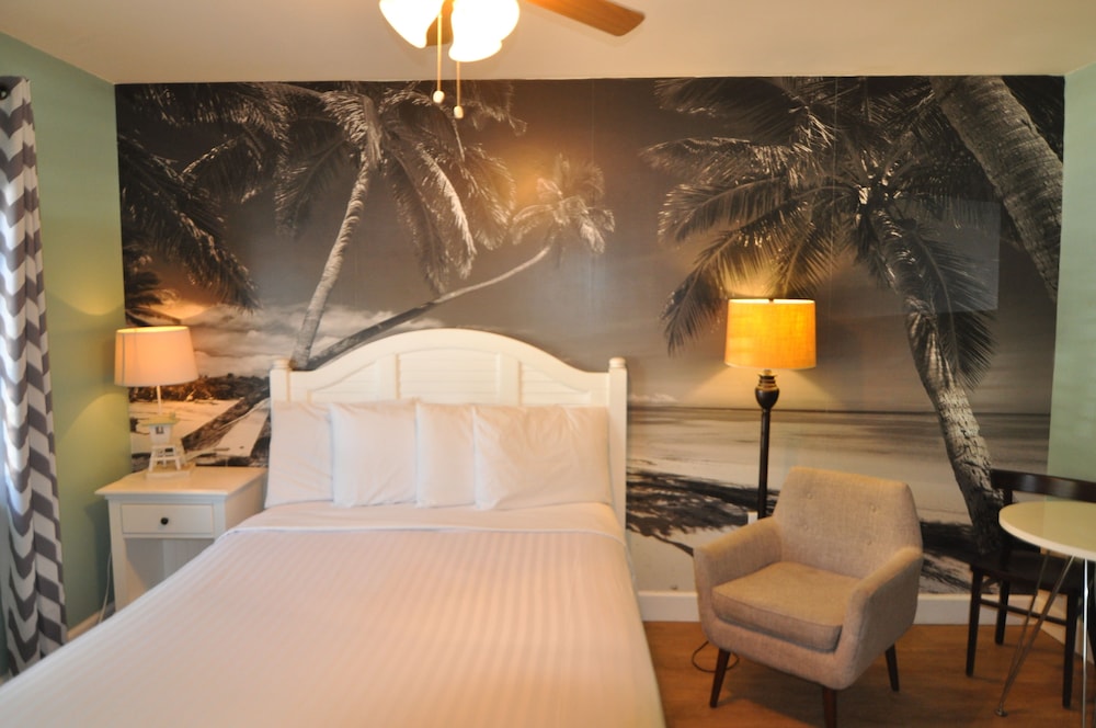 Lido Islander Inn And Suites 26/56