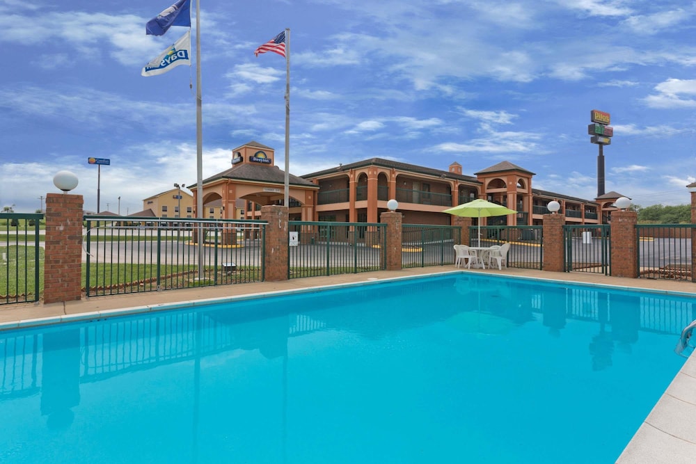 Days Inn By Wyndham Franklin Ex Days Inn Franklin Ky 1/39
