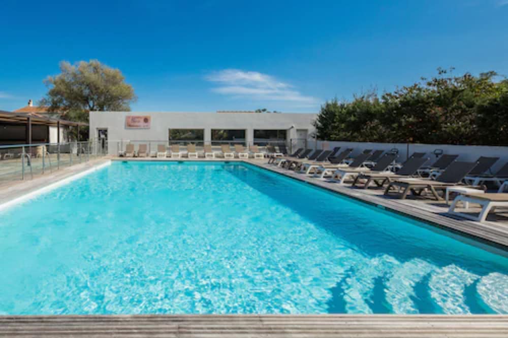 Hotel Restaurant Spa La Madrague 1/68
