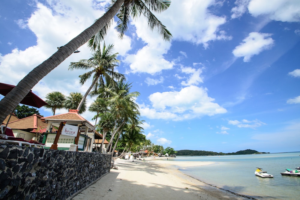 Briza Beach Resort 71/73