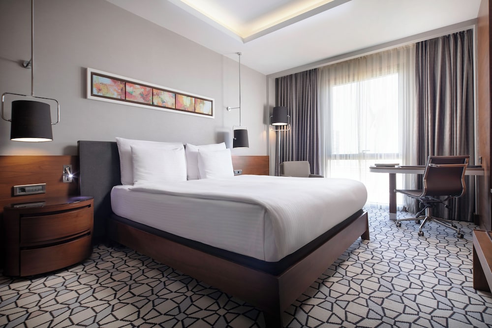 Grand Harilton Hotel 18/65