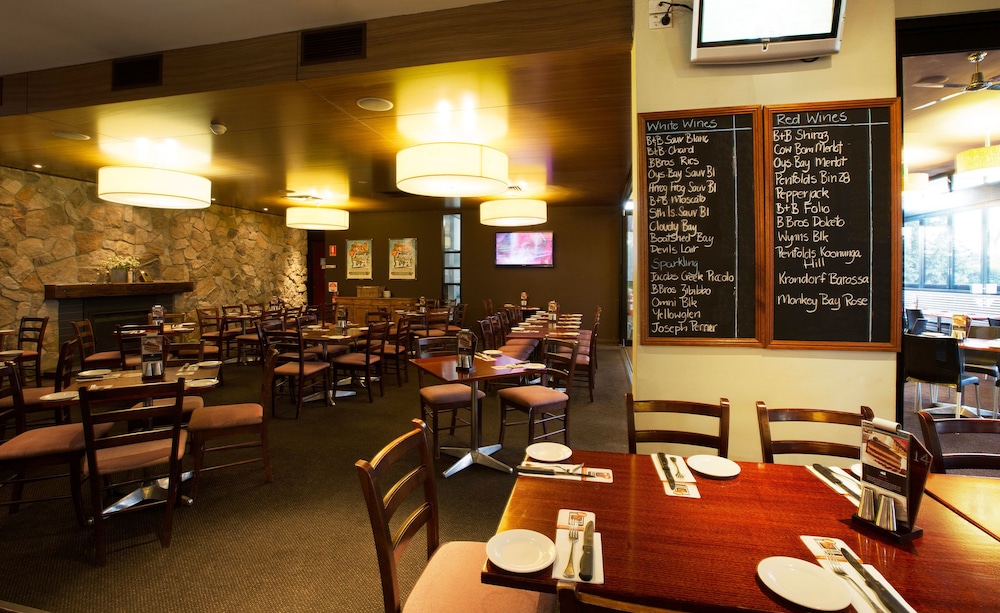 Nightcap at Federal Hotel Toowoomba 47/62
