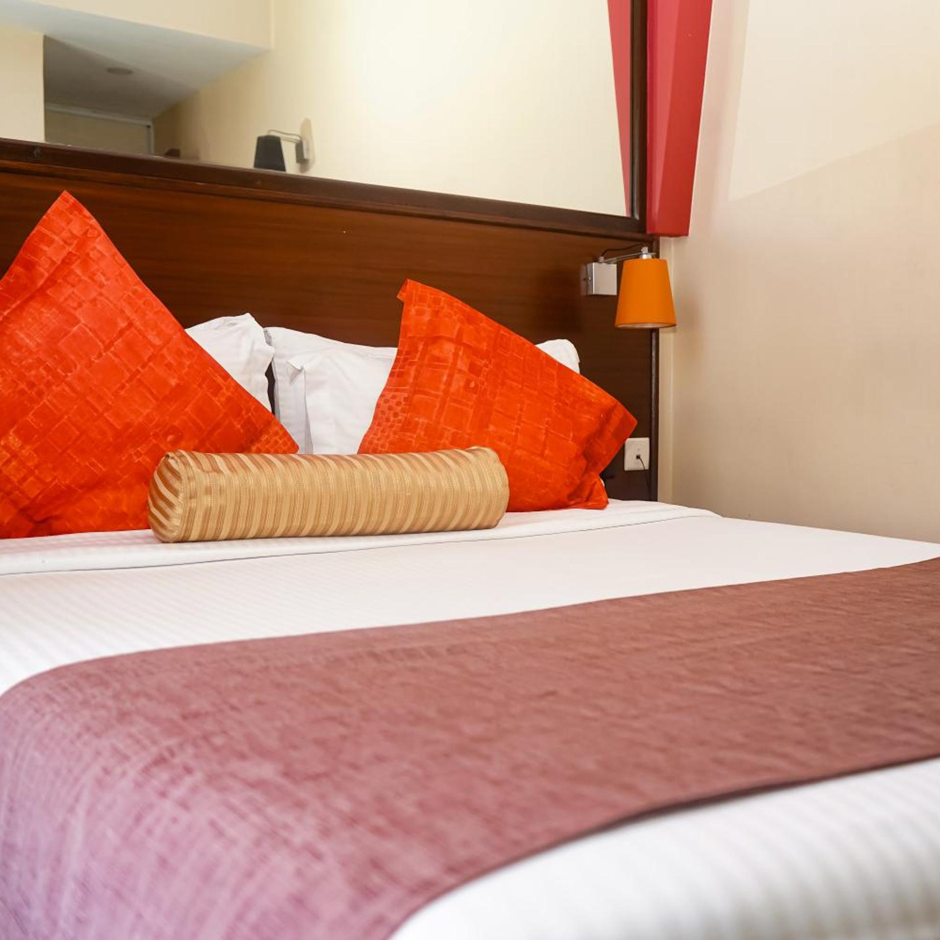 Standard, Double Bed