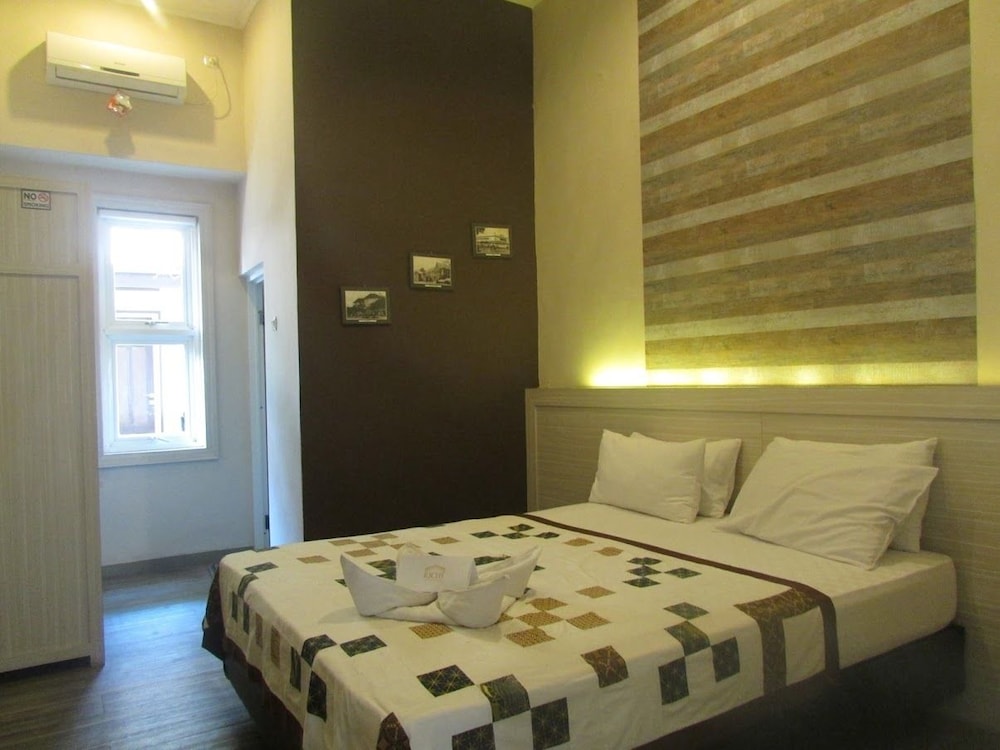 Riche Heritage Hotel 7/34