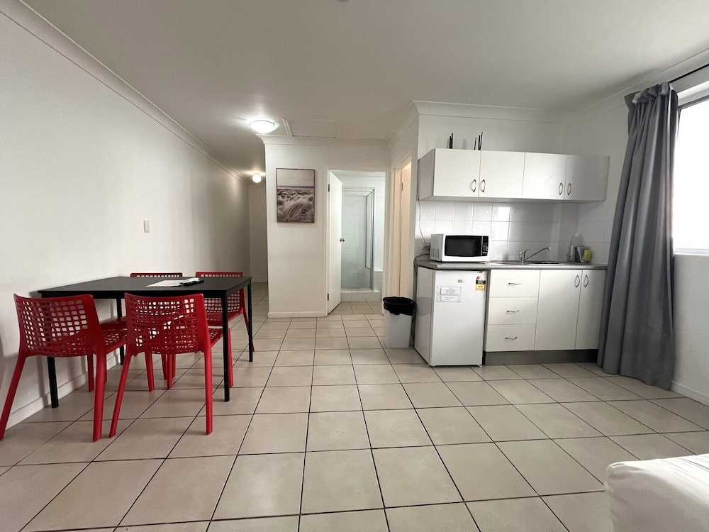 Browns At Broadbeach 3/50