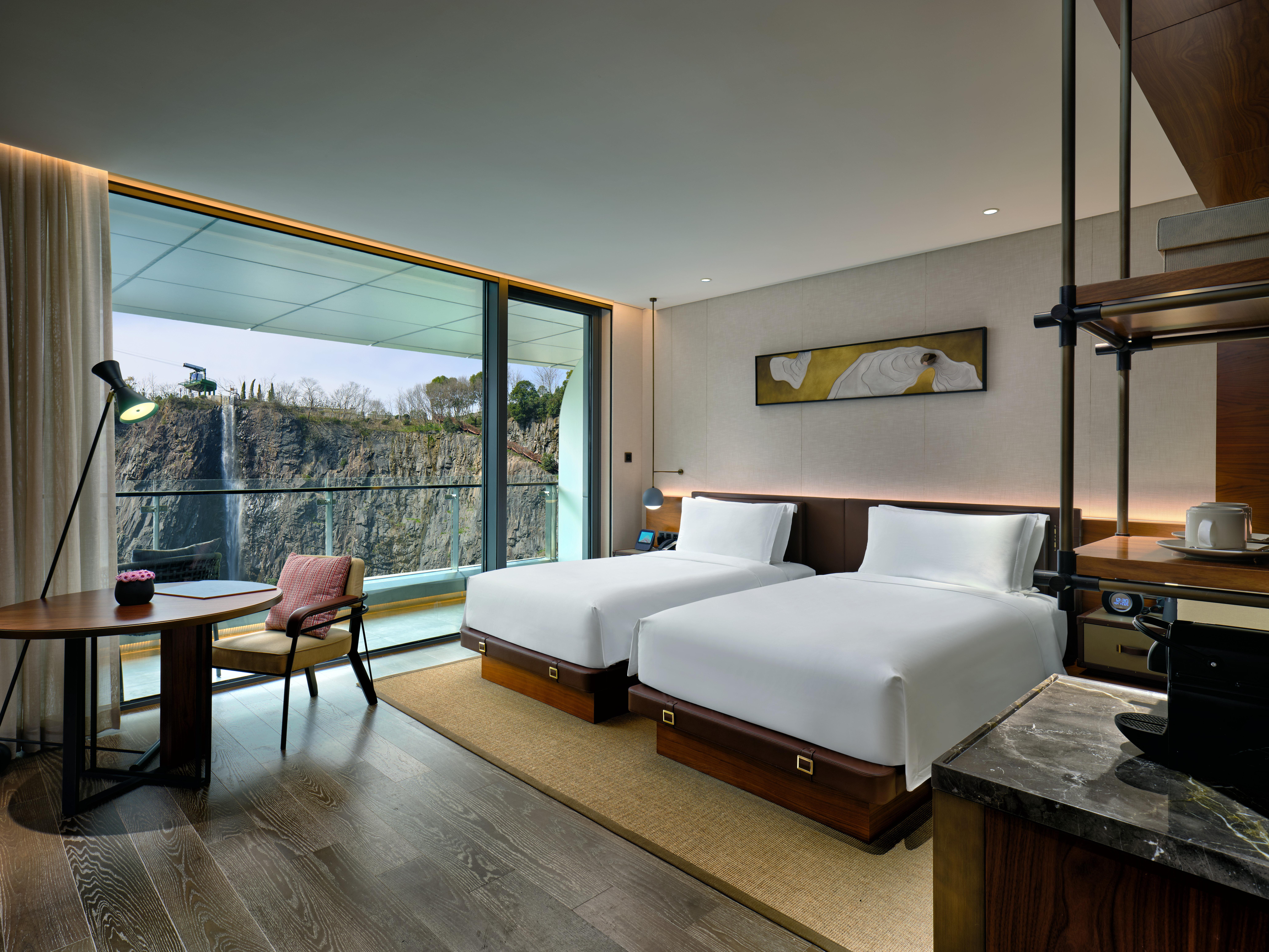 Ruby, Deluxe, Twin Beds, Balcony