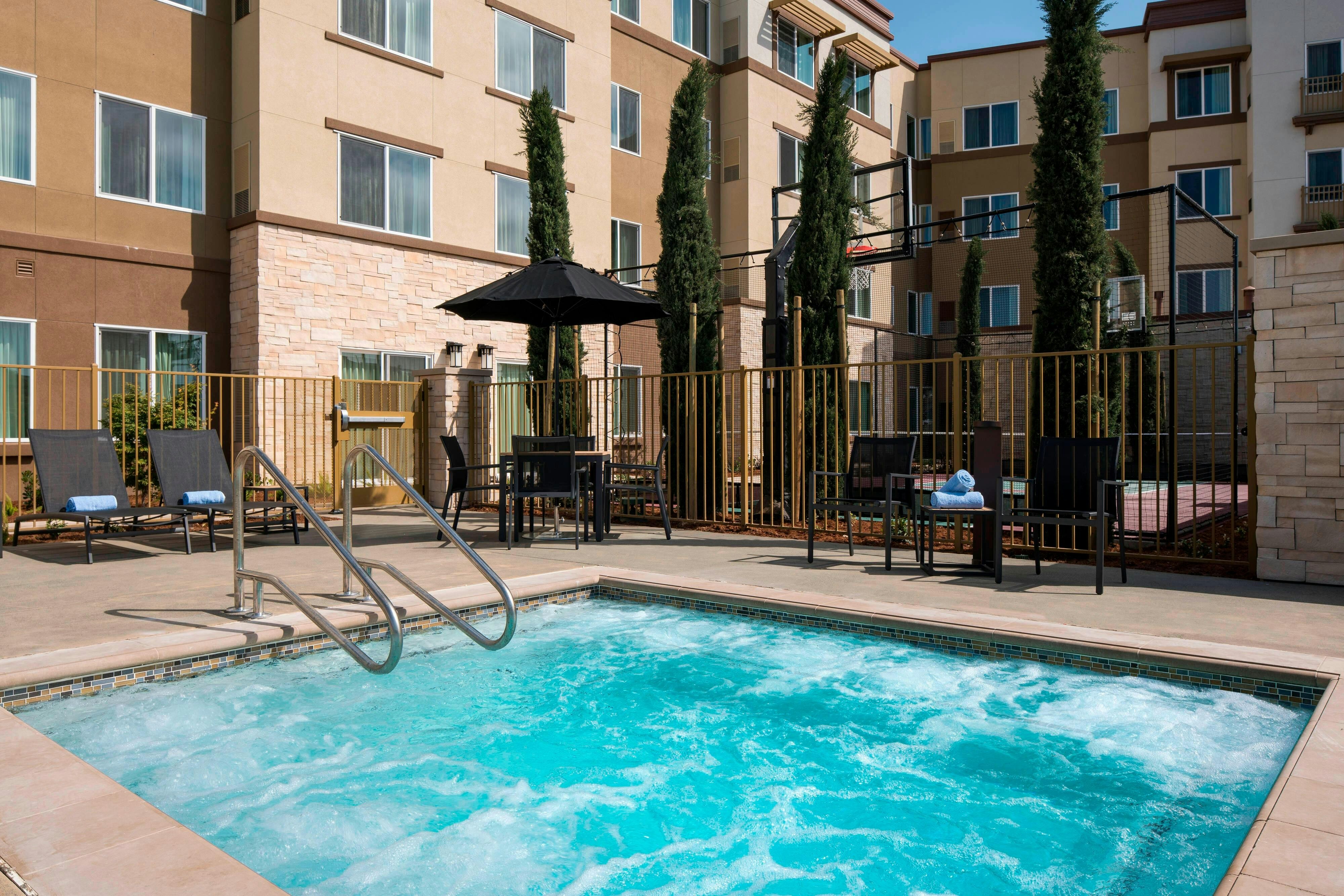 Residence Inn Redwood City San Carlos 49/49