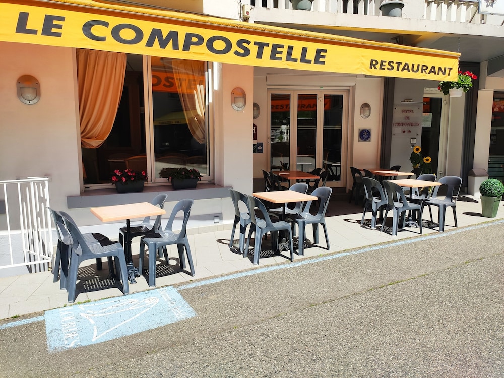 Hôtel Compostelle 44/50