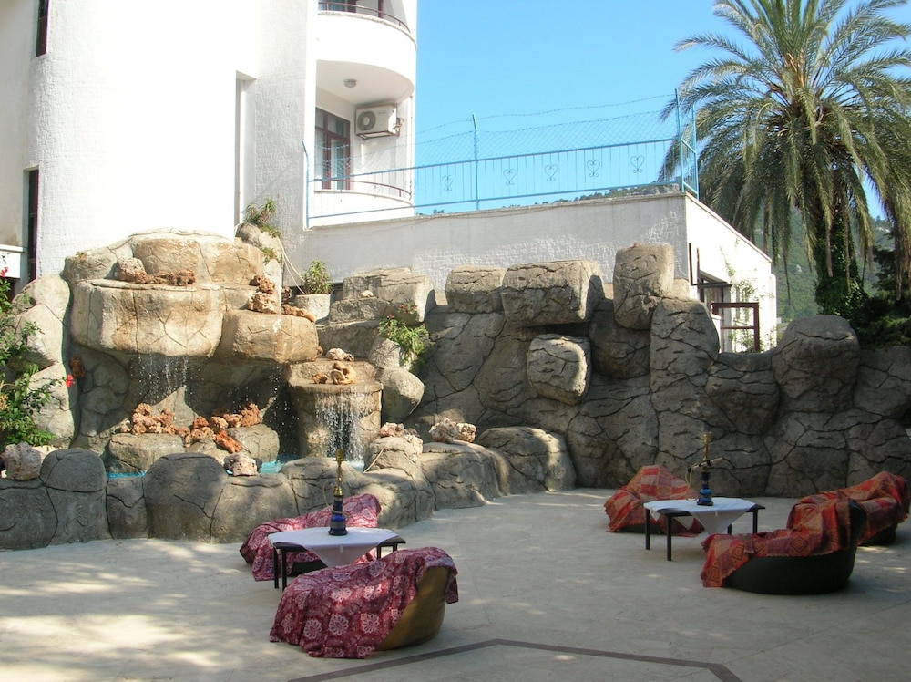 Kemer Hotel 36/39