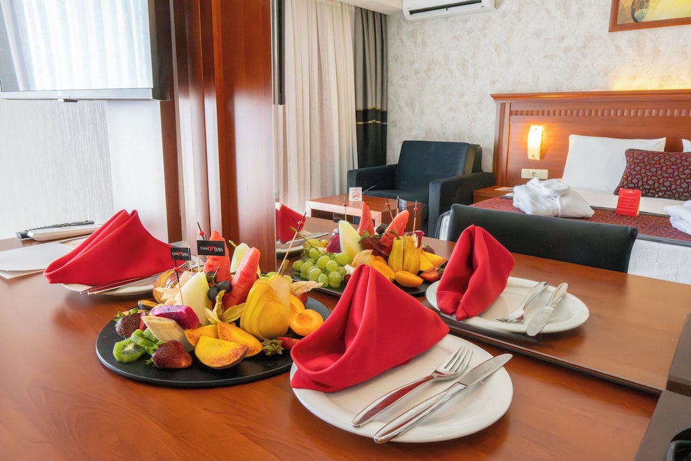 Casa Fora Beach Resort 60/67