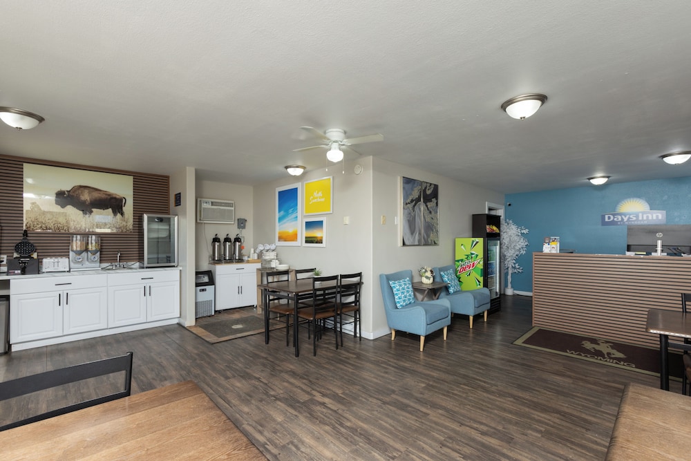 Days Inn by Wyndham Wheatland 36/42
