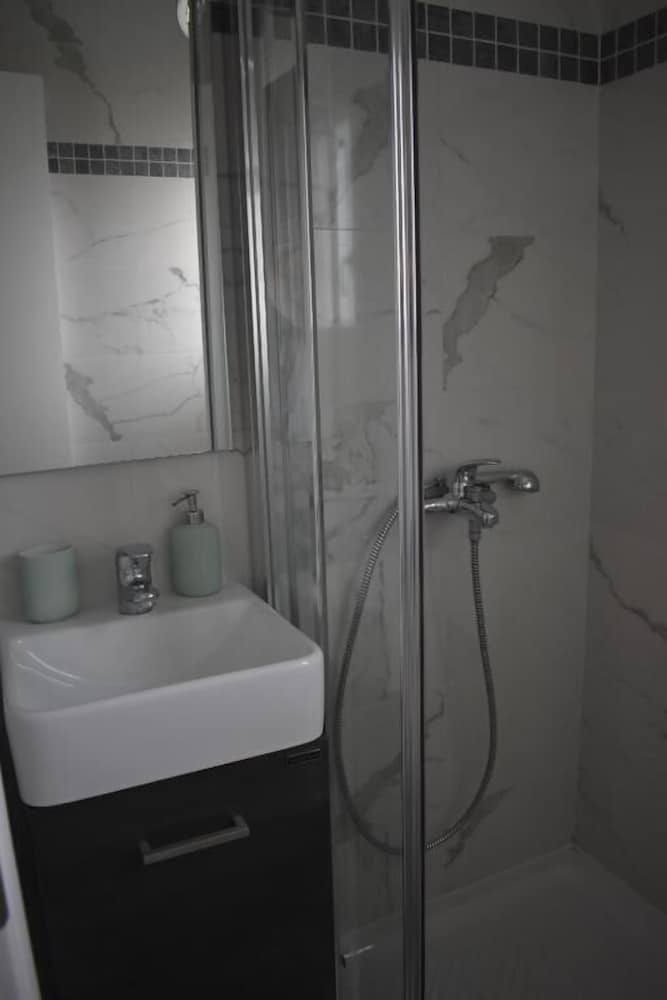 Tsonas Apartments 22/22
