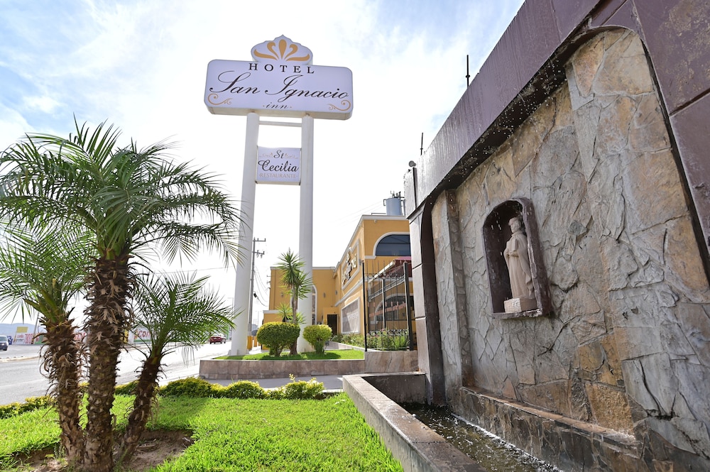 Hotel San Ignacio Inn 37/40