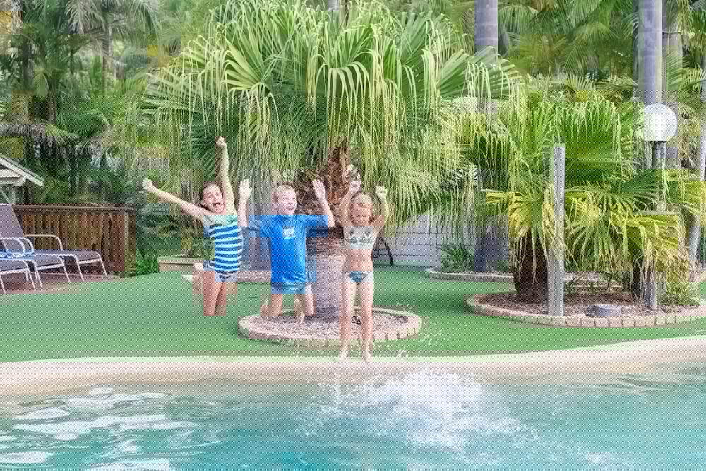 THE PALMS AT AVOCA 39/42
