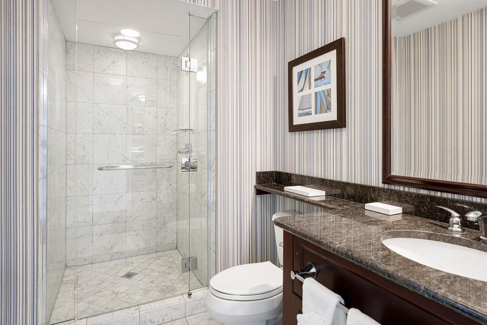 2 Bedrooms, Suite, 2 King Beds, Sofa, Newport Beach Hotel Suites 5/8