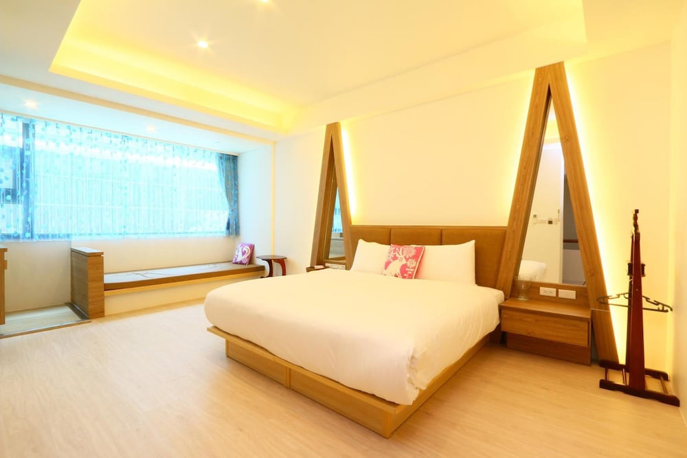 Together House 4/40