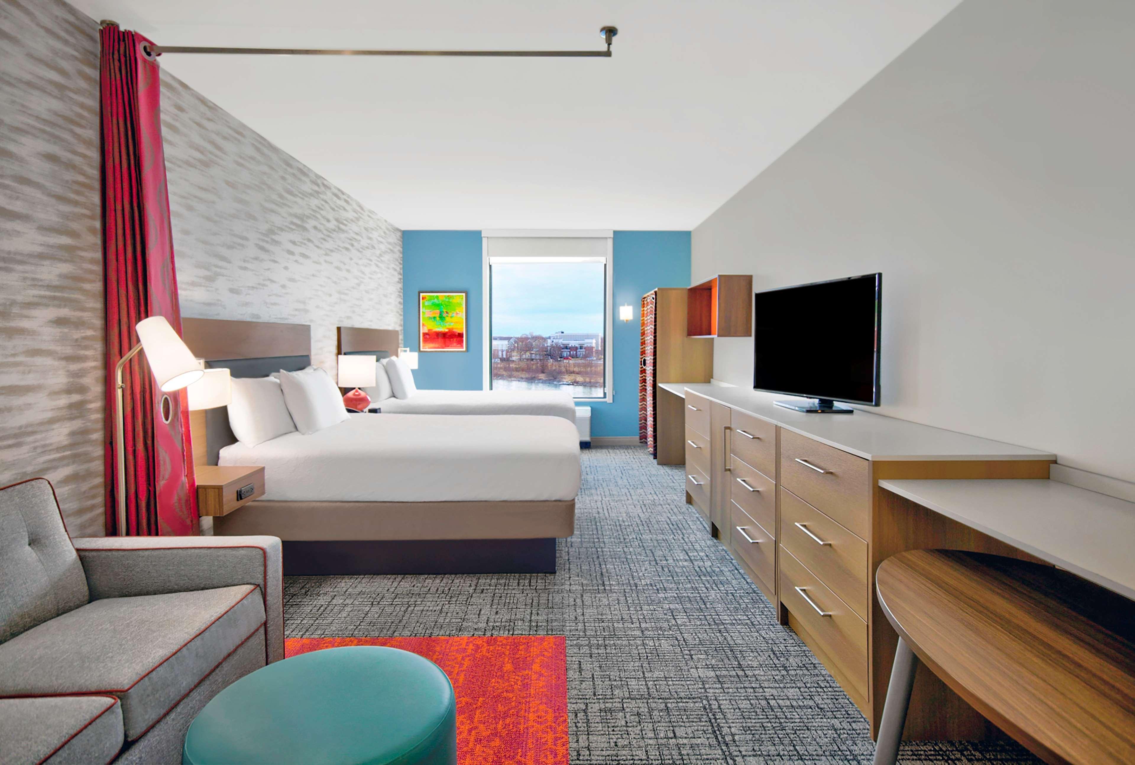 Studio, Suite, 2 Queen Beds, Water View
