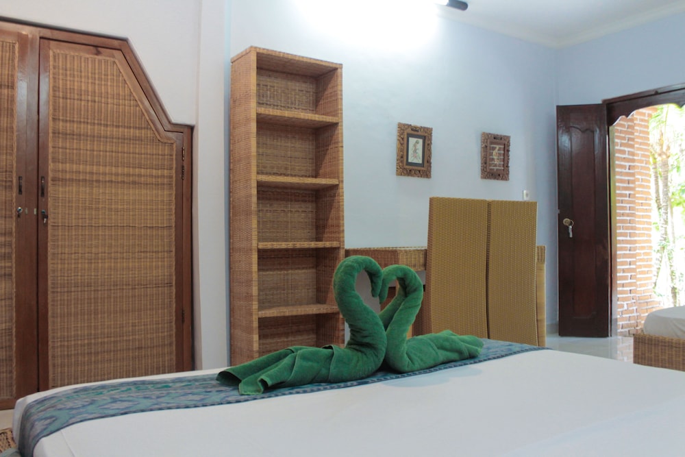 Argasoka Bungalows 54/77