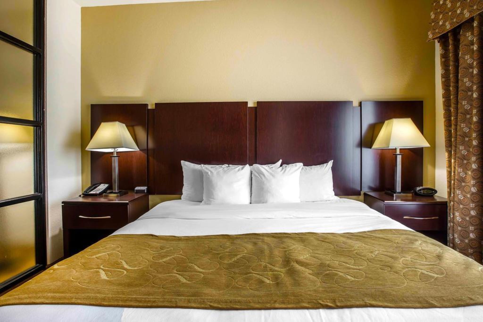Upgrade, Suite, King Bed