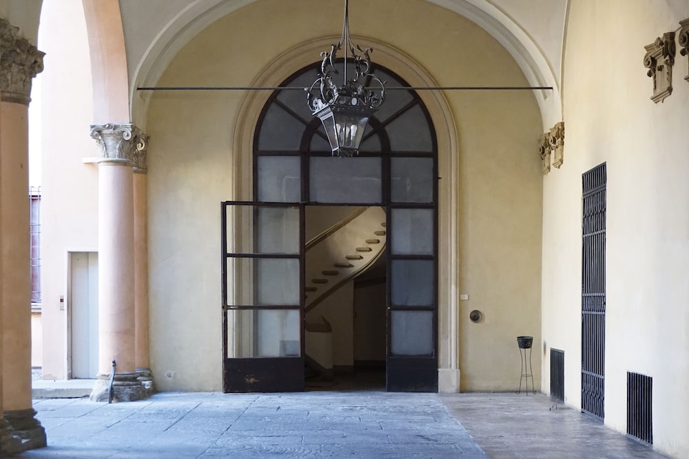 Casa Isolani Santo Stefano 6/48