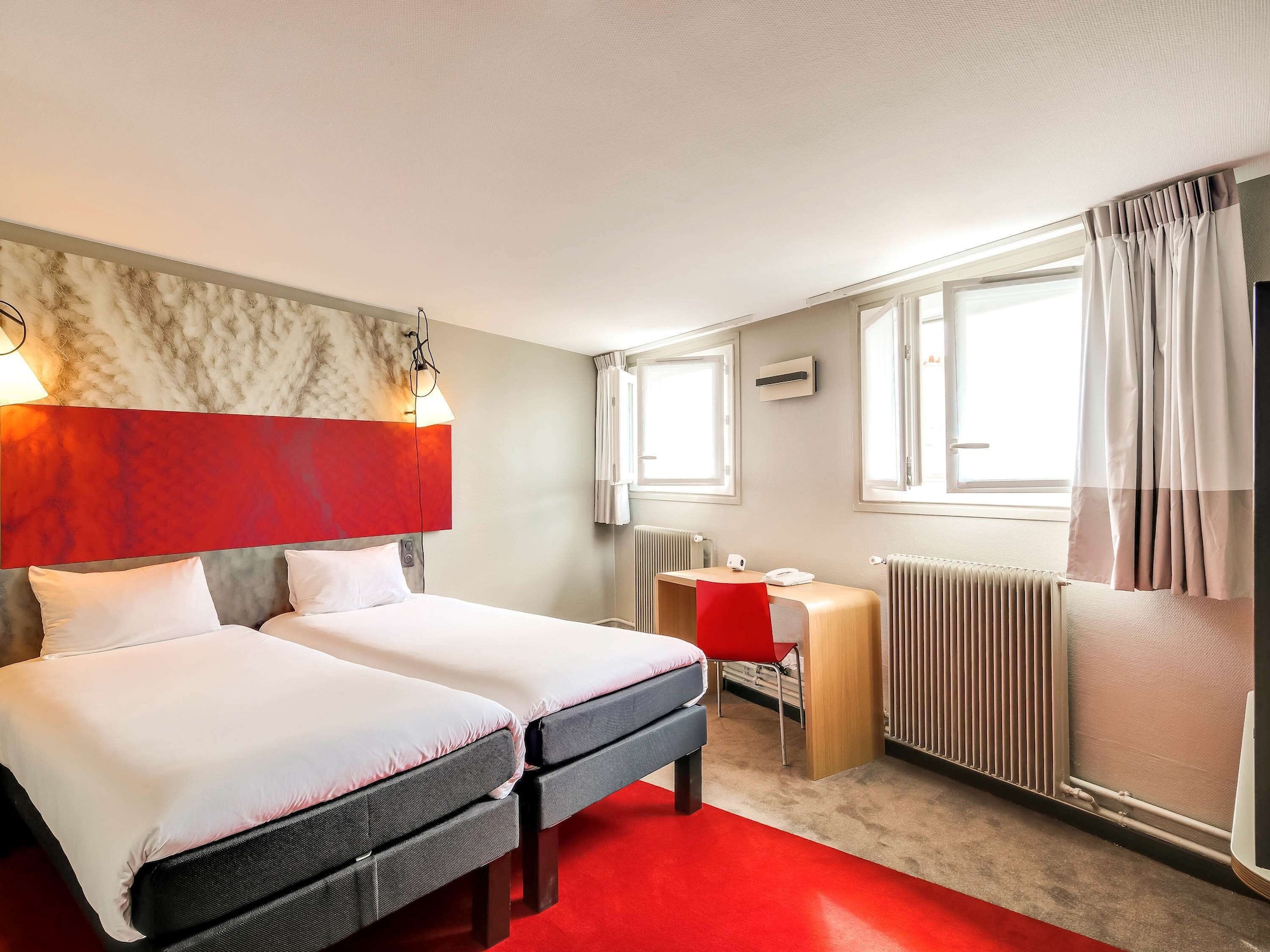 غرفة قياسية بسريرين منفصلين، ibis Paris Grands Boulevards Opera 9th Hotel 3/10