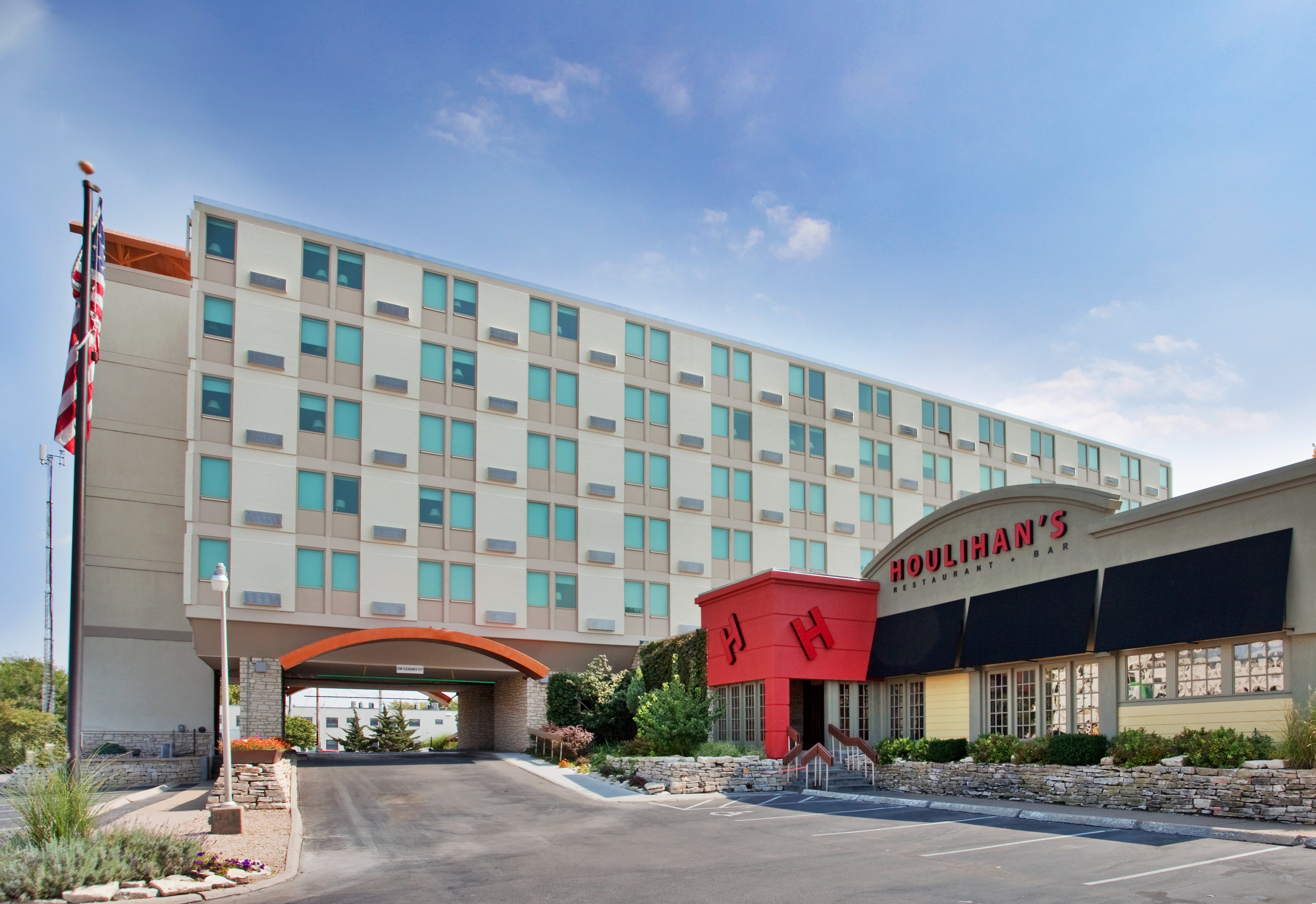 Holiday Inn Manhattan At The Campus 5/44