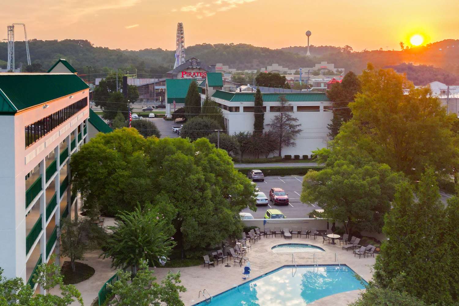 Quality Inn Near The Island Pigeon Forge 49/58
