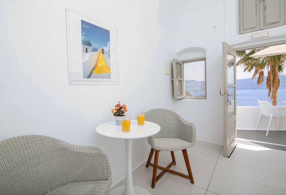 Vogue Suites 75/100