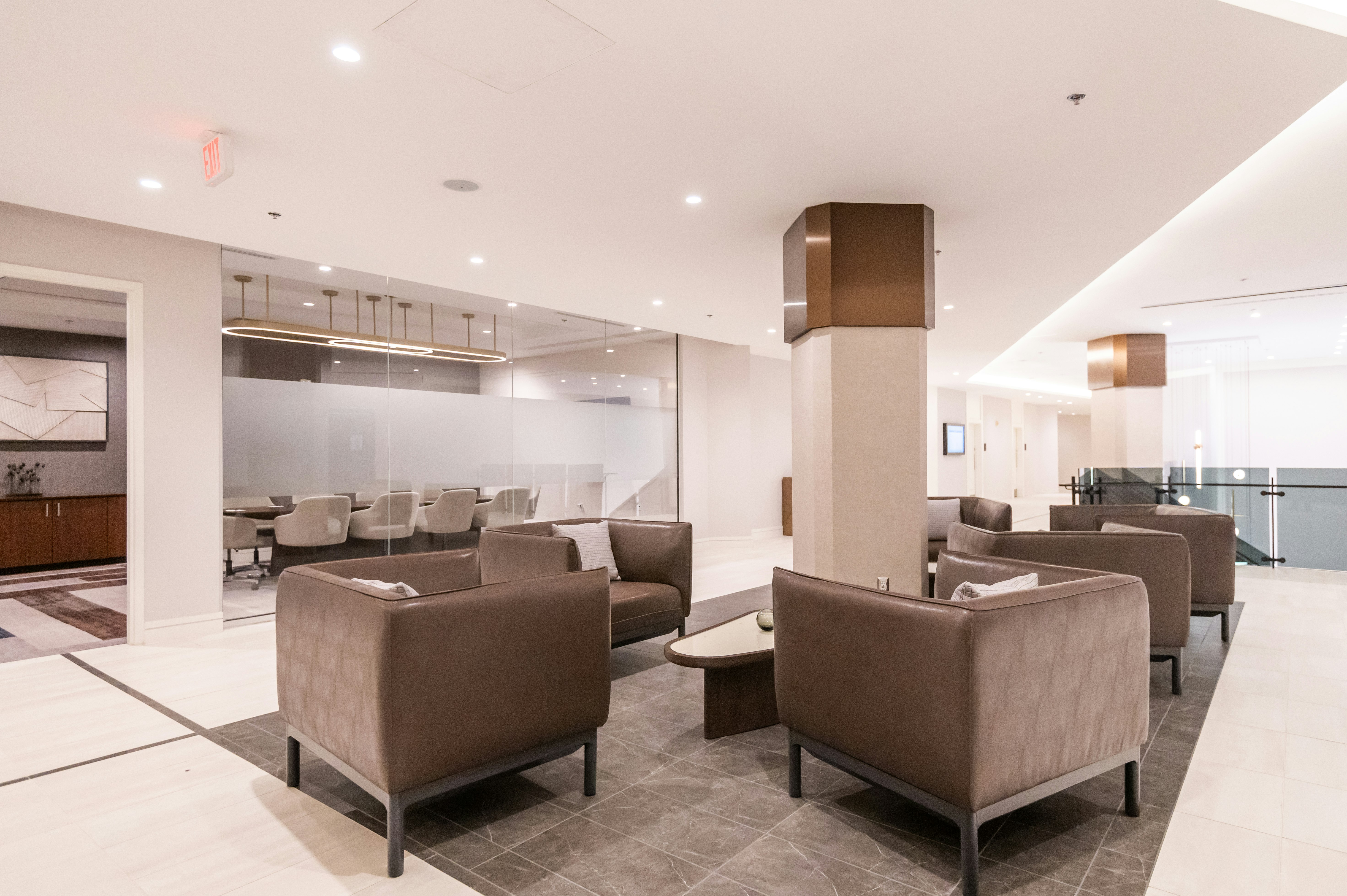 Hilton Arlington National Landing 16/50
