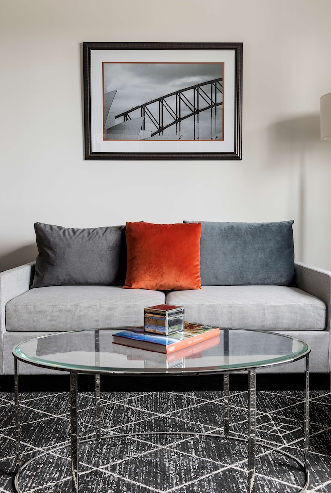Swissotel Sydney 49/73